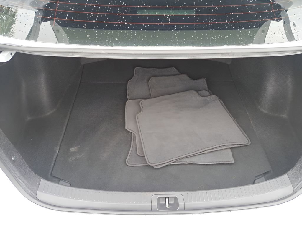 Certified 2024 Toyota Corolla SE w/ SE Premium Package image 6