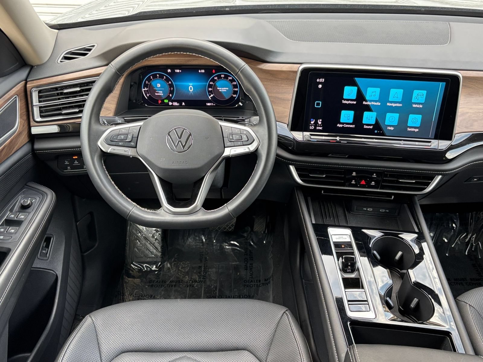 Used 2026 Volkswagen Atlas SE FWD image 37