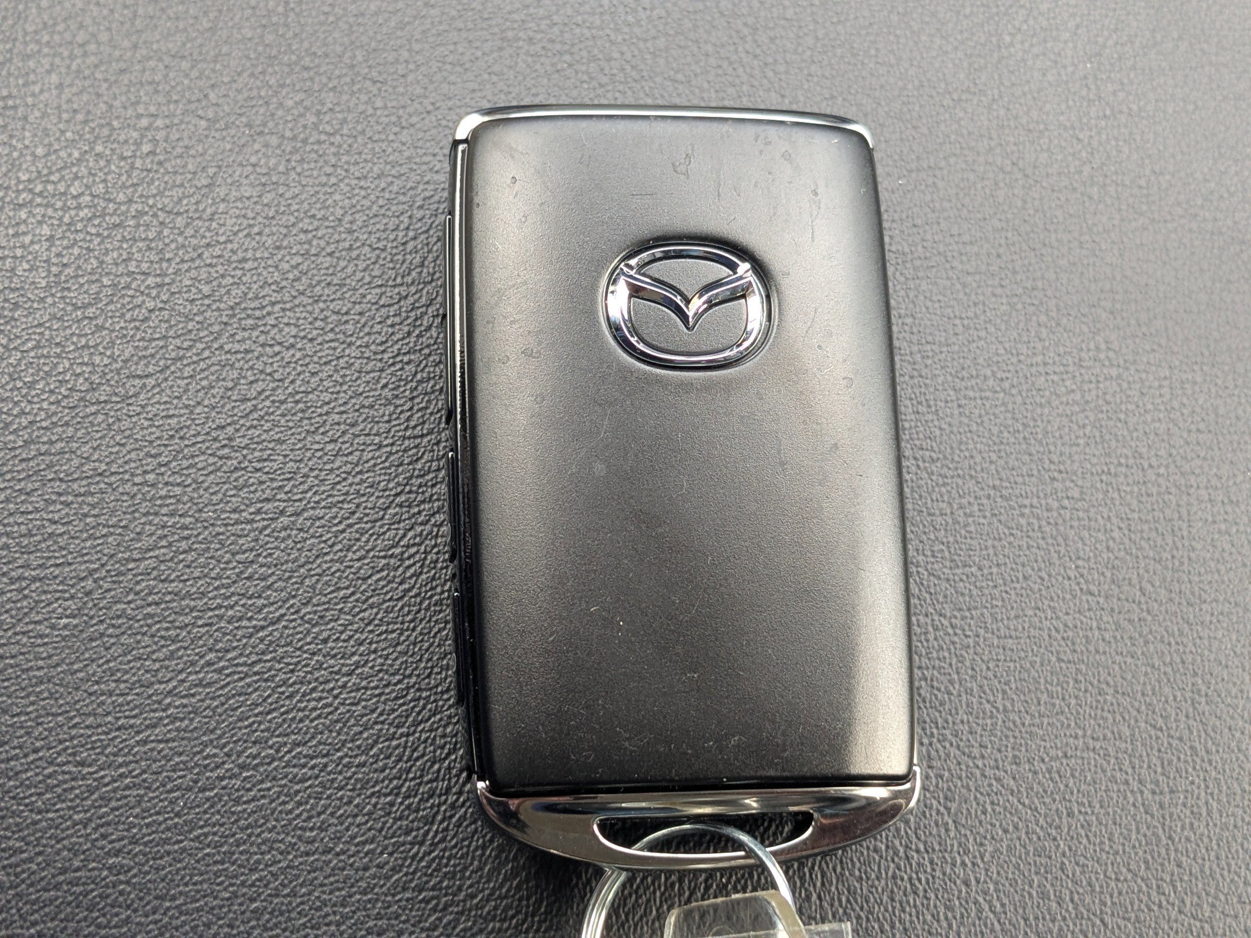 Used 2023 MAZDA MAZDA3 s FWD image 24