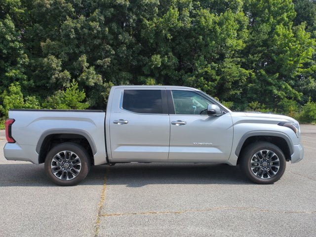 Used 2024 Toyota Tundra Limited AWD/4WD image 3