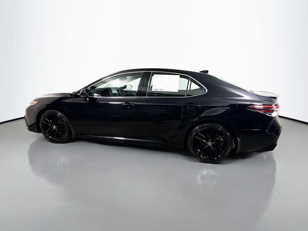 Used 2023 Toyota Camry XSE w/ Cold Weather Package FWD image 4