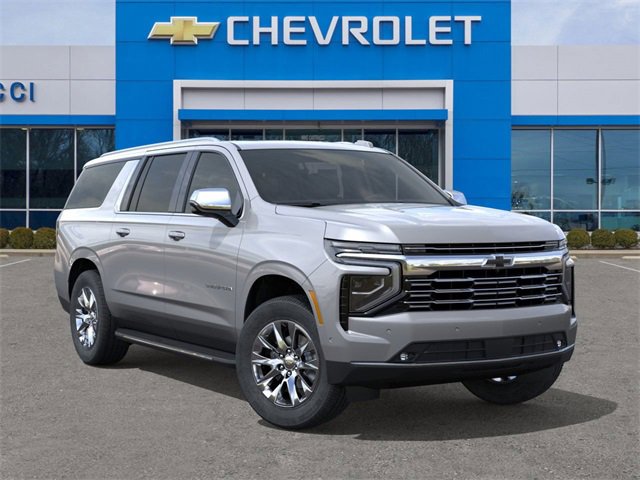 New 2026 Chevrolet Suburban Premier image 7