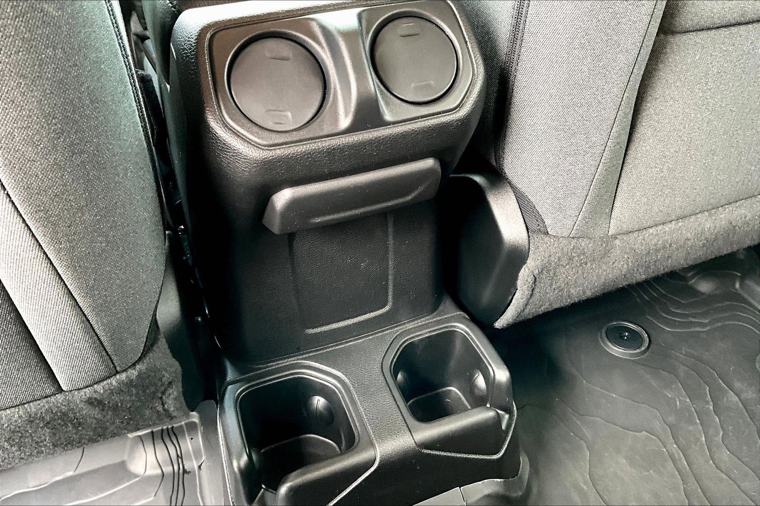 Used 2024 Jeep Wrangler Sport AWD/4WD image 10