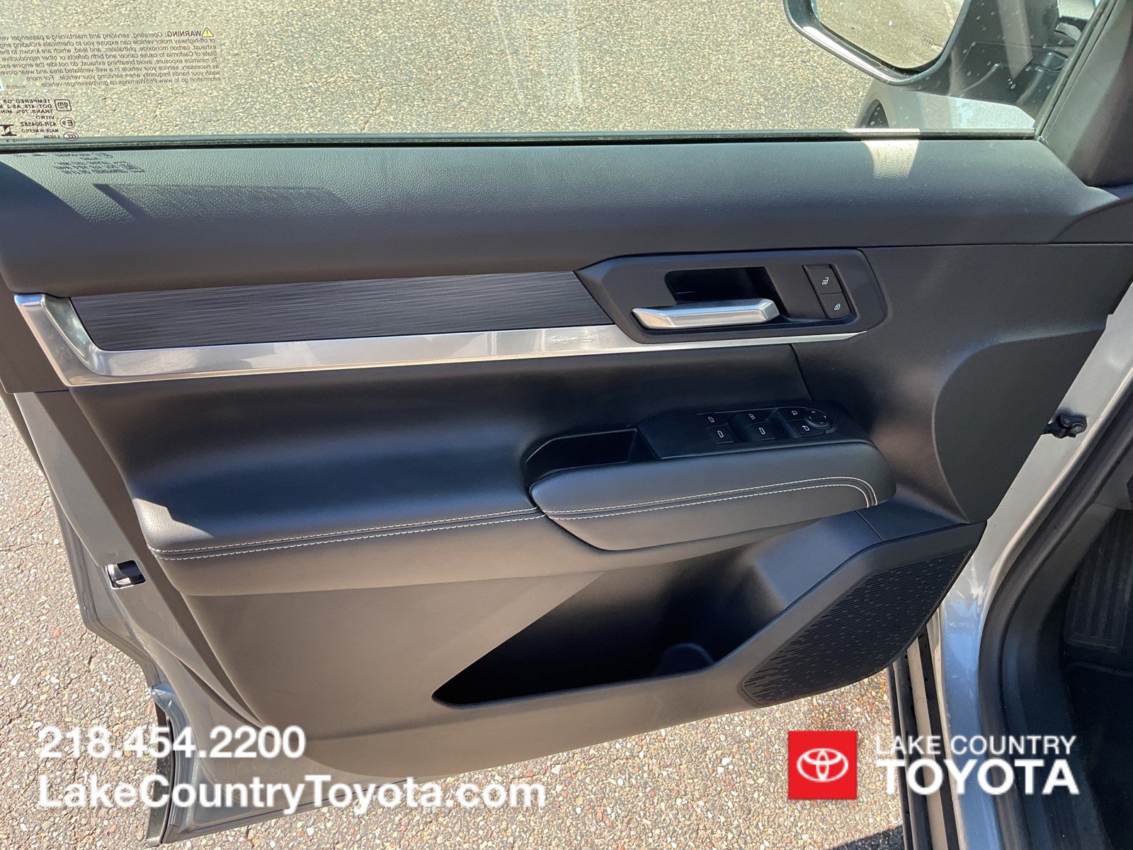 Used 2025 GMC Terrain Elevation AWD/4WD image 14