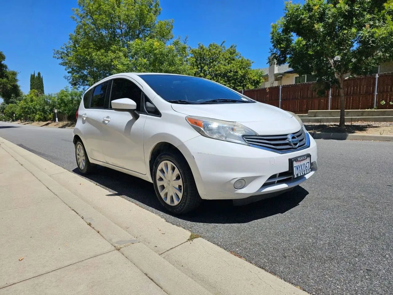 Used 2016 Nissan Versa Note SV image 13