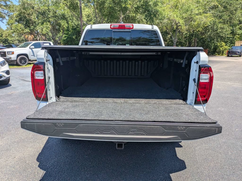 Used 2024 GMC Canyon AT4 w/ AT4 Premium Package AWD/4WD image 12