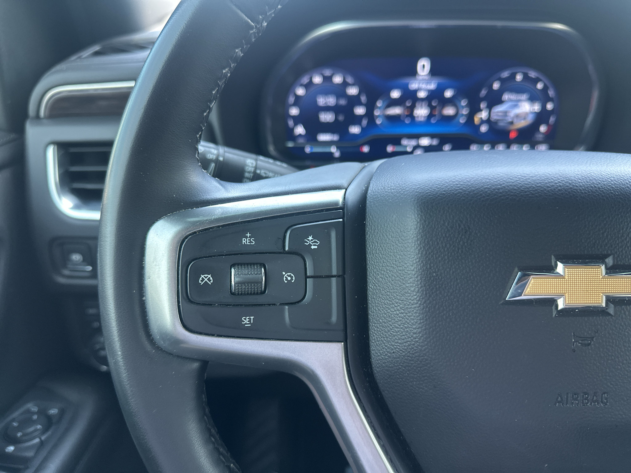 Used 2024 Chevrolet Tahoe LT AWD/4WD image 35