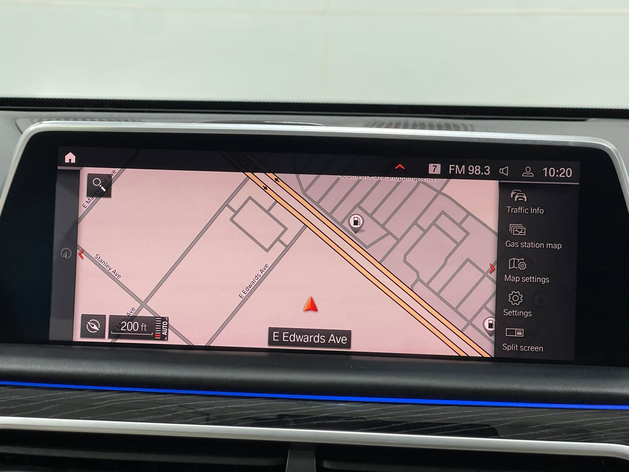 Used 2021 BMW 750i xDrive w/ Executive Package image 10