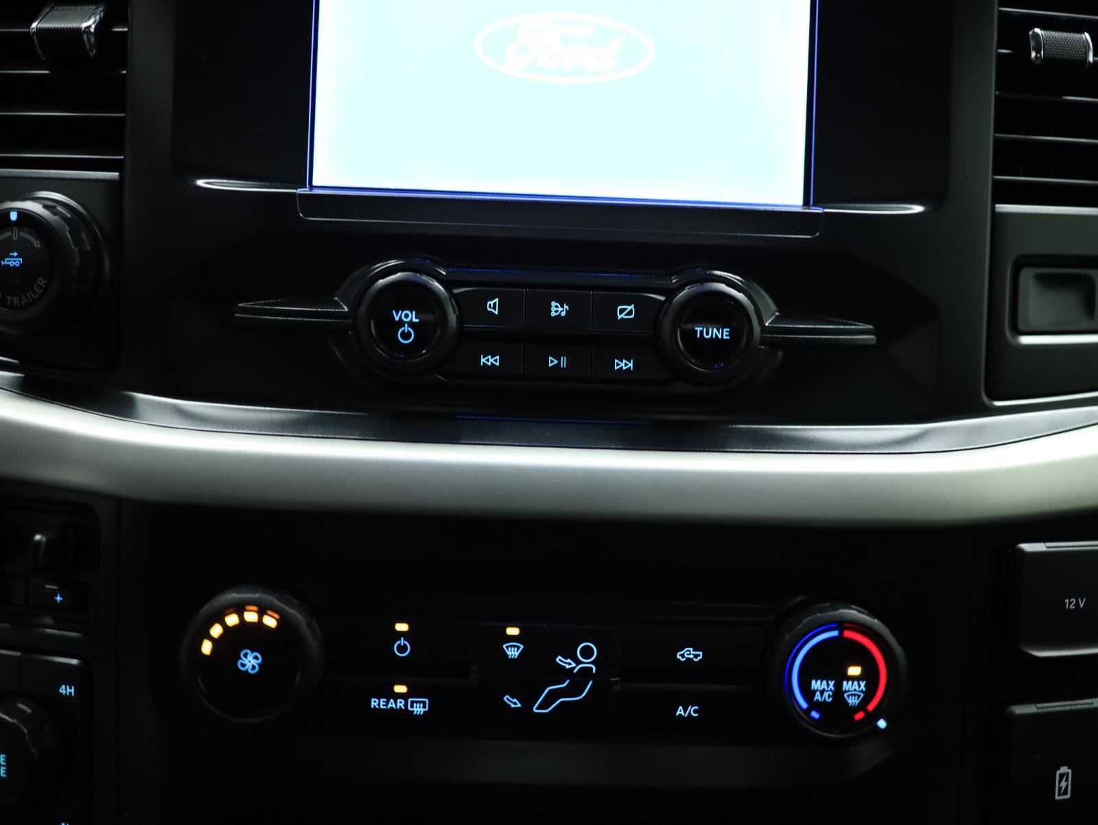 Used 2022 Ford F150 XLT w/ Trailer Tow Package image 27