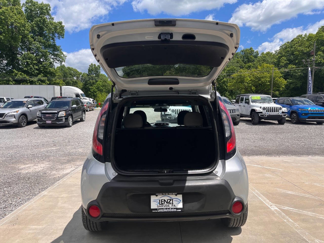 Used 2014 Kia Soul + FWD image 16