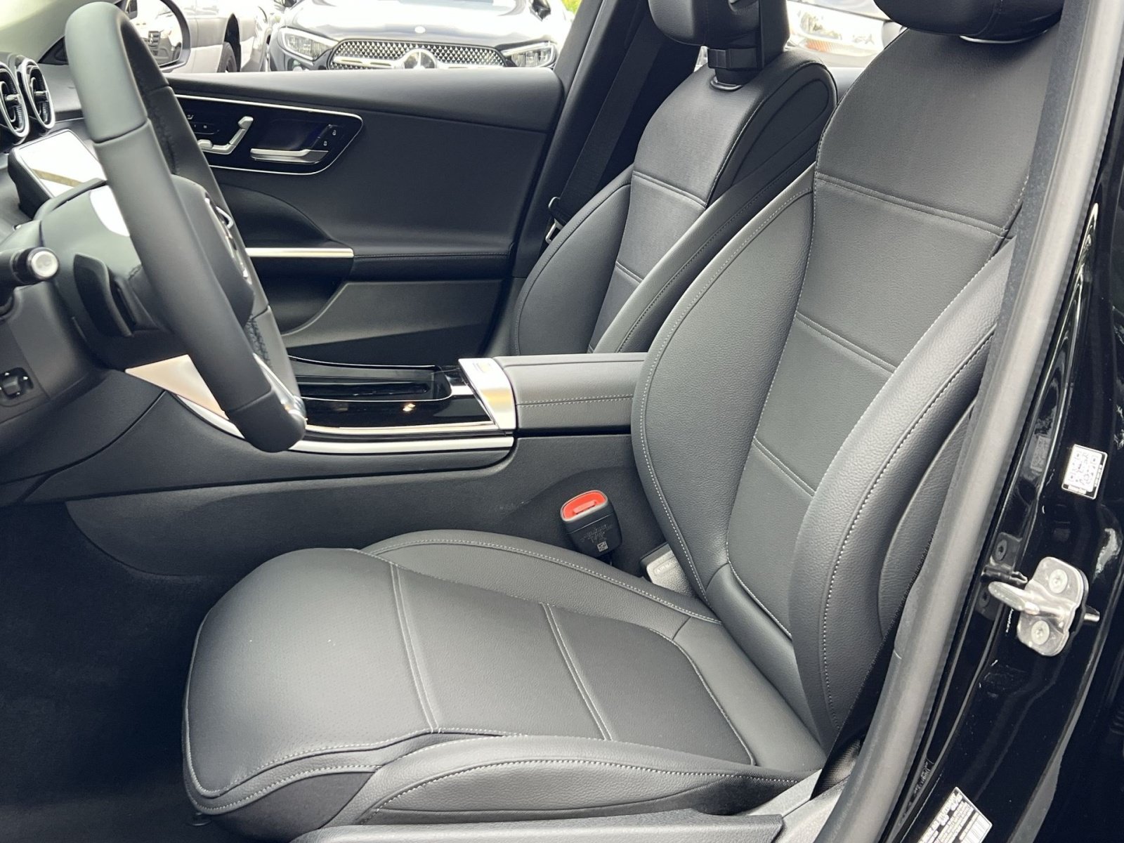 New 2026 Mercedes-Benz C 300 4MATIC Sedan image 18