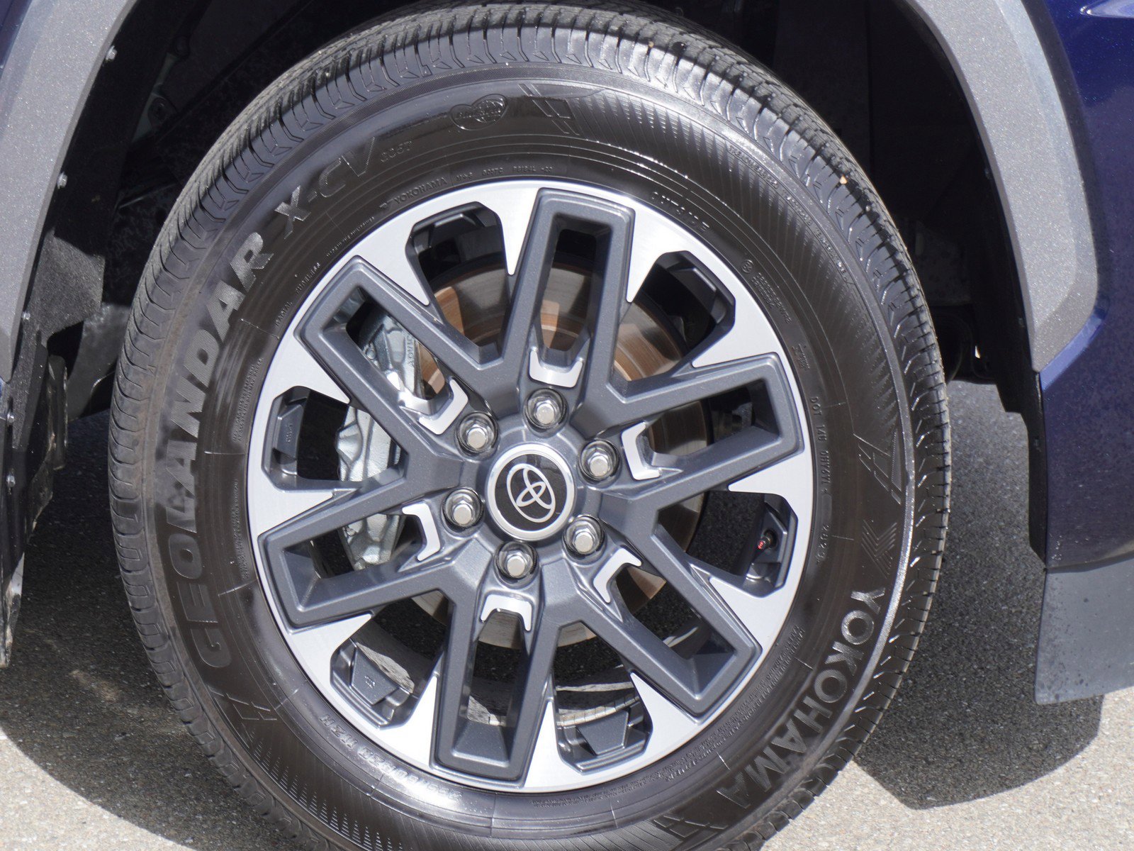 Used 2024 Toyota Sequoia Limited image 5