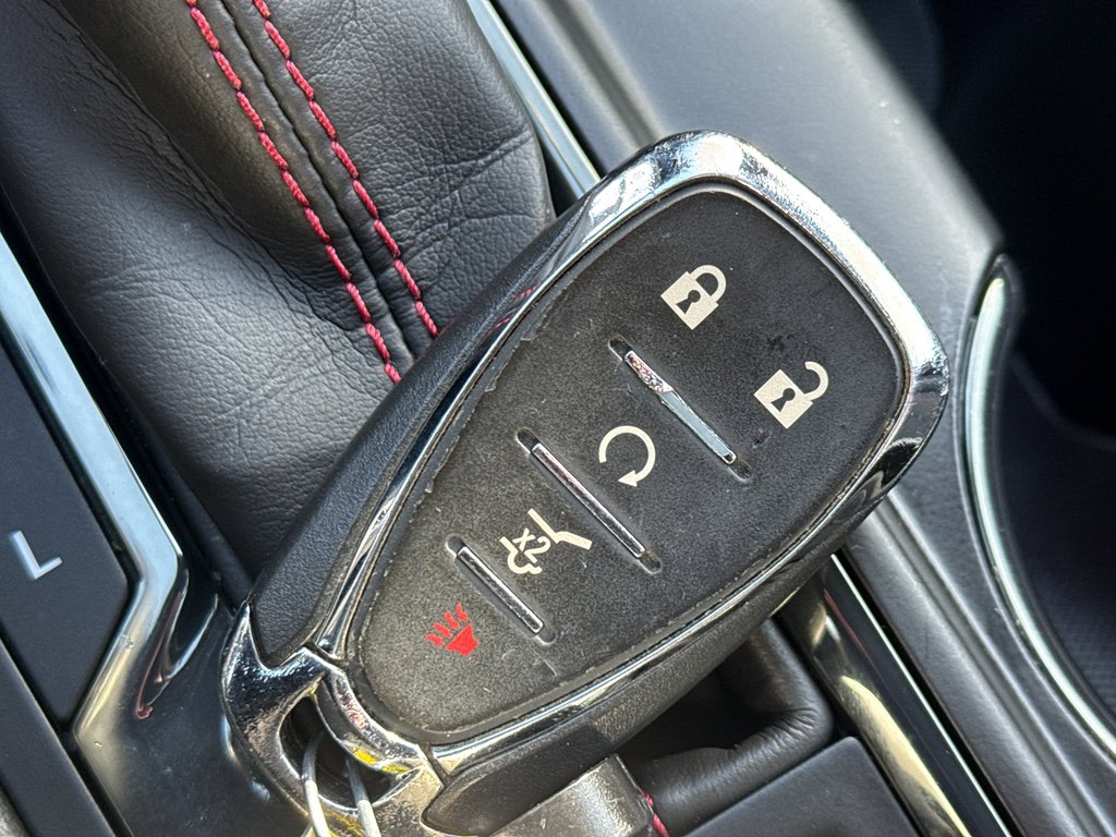 Used 2022 Chevrolet Equinox RS image 35