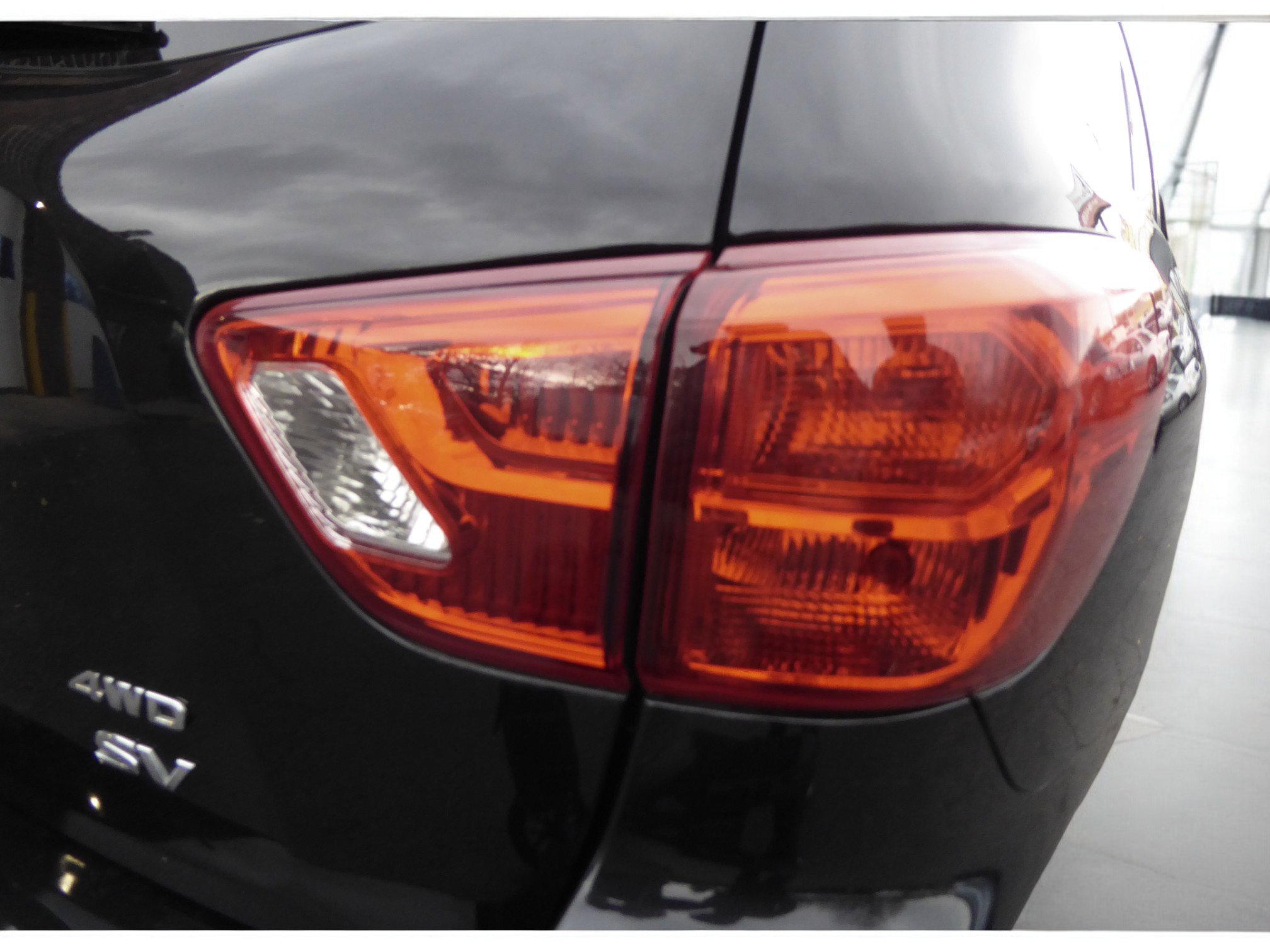 Used 2019 Nissan Pathfinder SV image 24