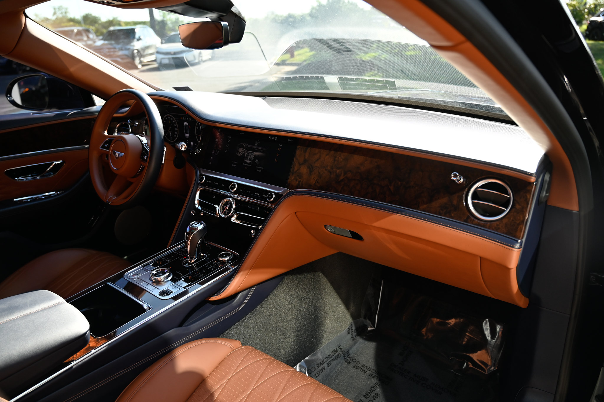 Used 2022 Bentley Flying Spur V8 AWD/4WD image 59