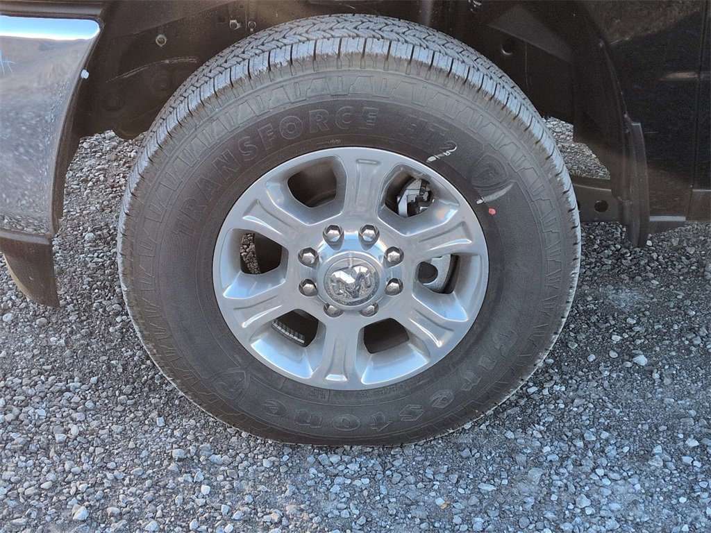 New 2025 RAM 2500 Big Horn image 6