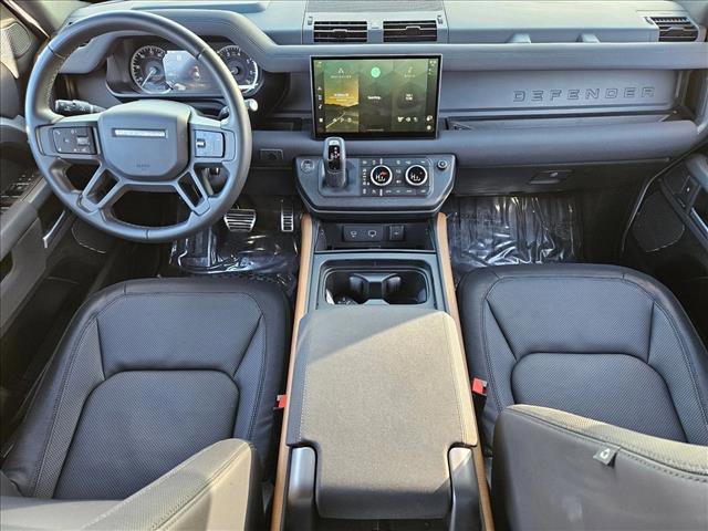 Used 2023 Land Rover Defender 110 X image 17