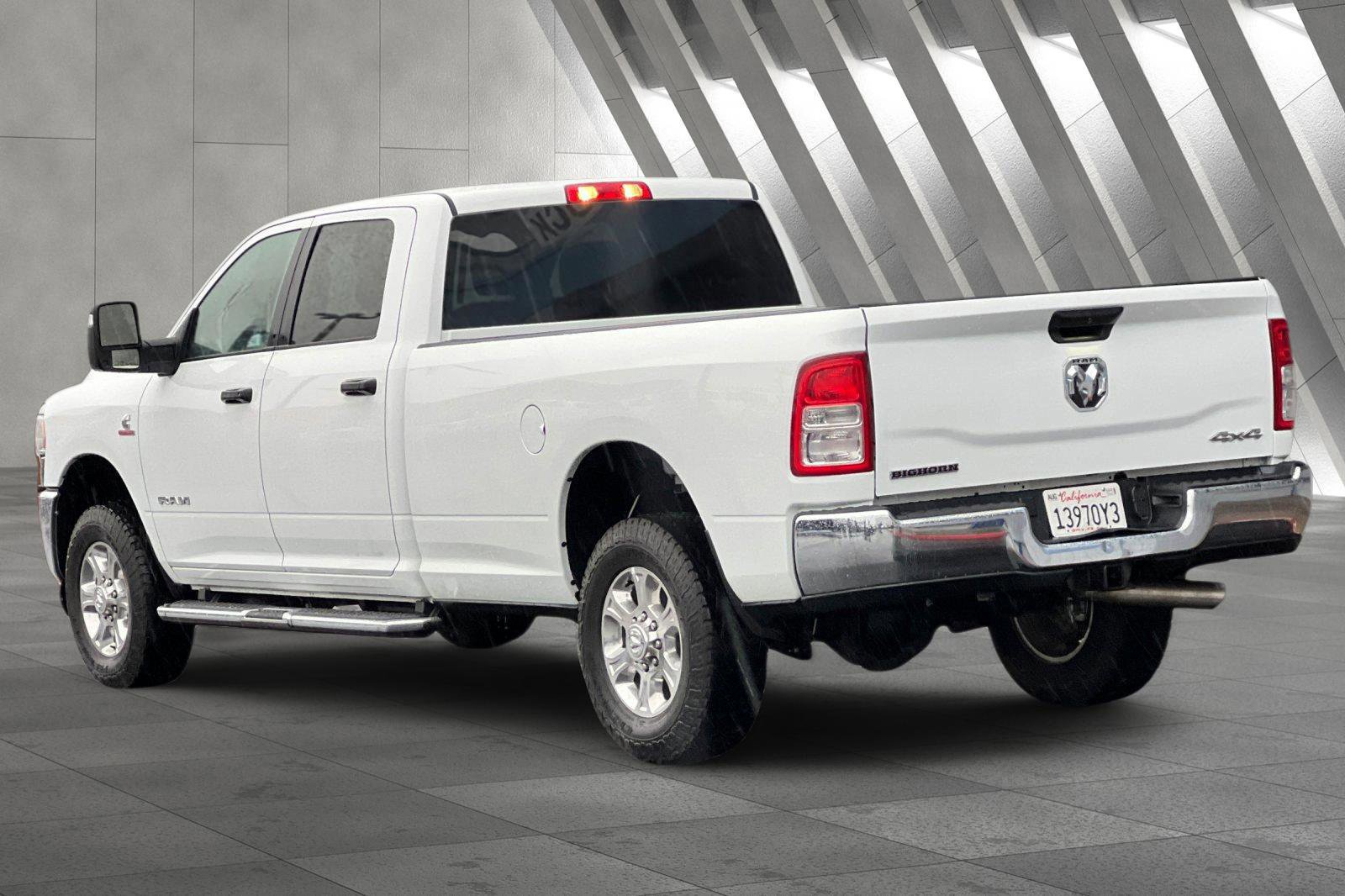 Used 2024 RAM 3500 Big Horn image 6