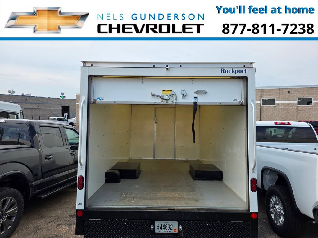 Used 2025 Ford E-350 and Econoline 350 Super Duty w/ Power Equipment Group RWD image 5