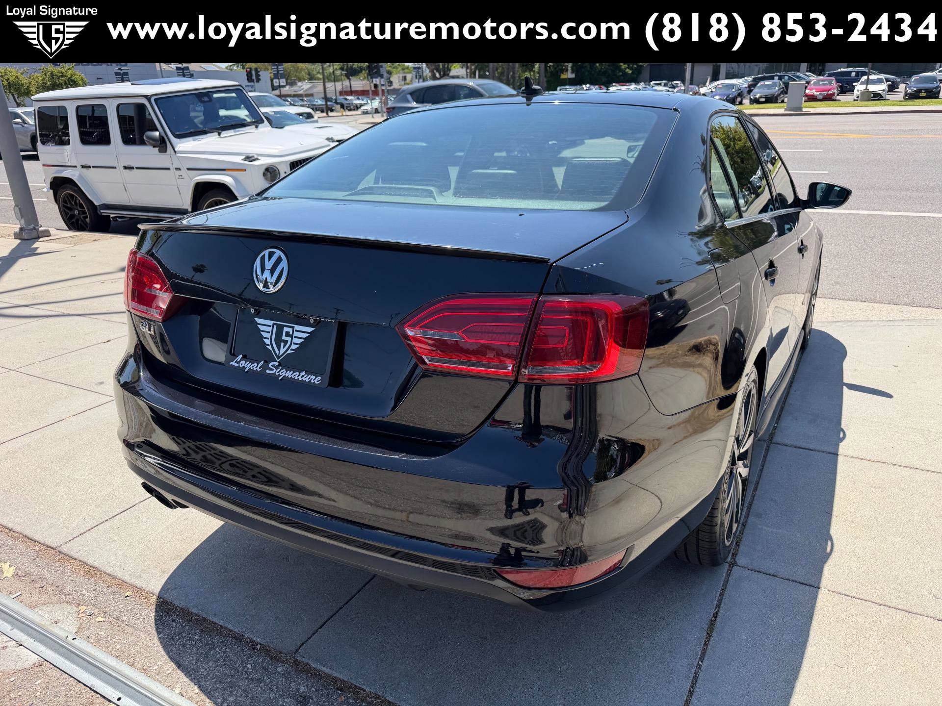 Used 2013 Volkswagen Jetta GLI FWD image 7
