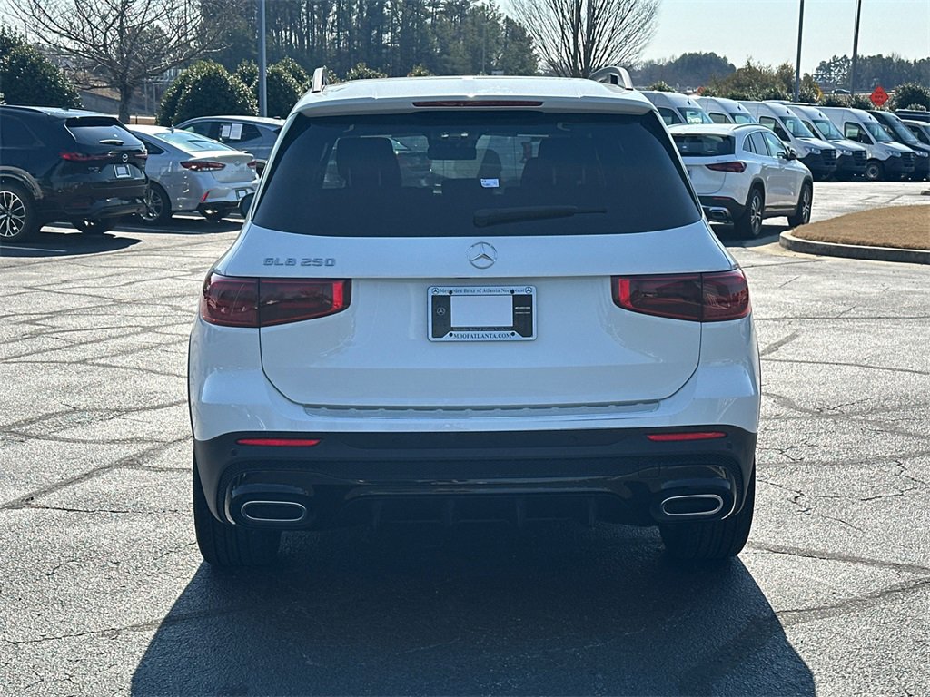 Certified 2024 Mercedes-Benz GLB 250 image 6