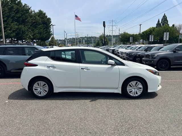 Used 2023 Nissan Leaf S FWD image 8