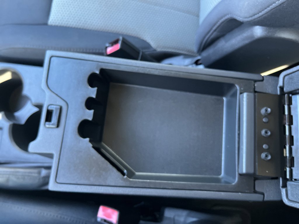 Used 2010 Jeep Liberty Sport image 14