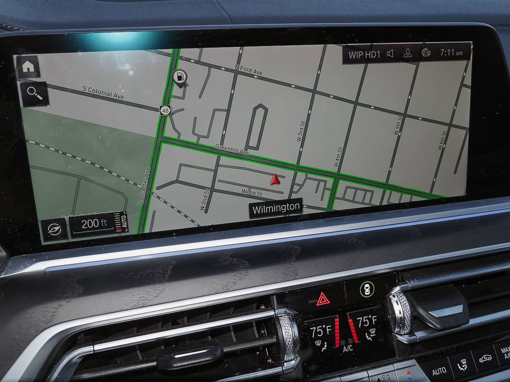 Used 2022 BMW X7 xDrive40i w/ M Sport Package image 16