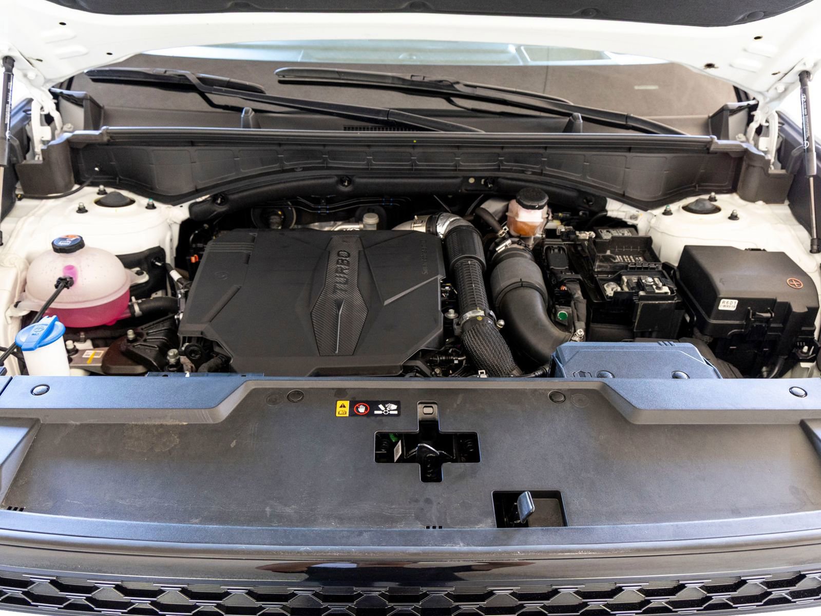 Used 2025 Hyundai Santa Fe Calligraphy FWD image 31