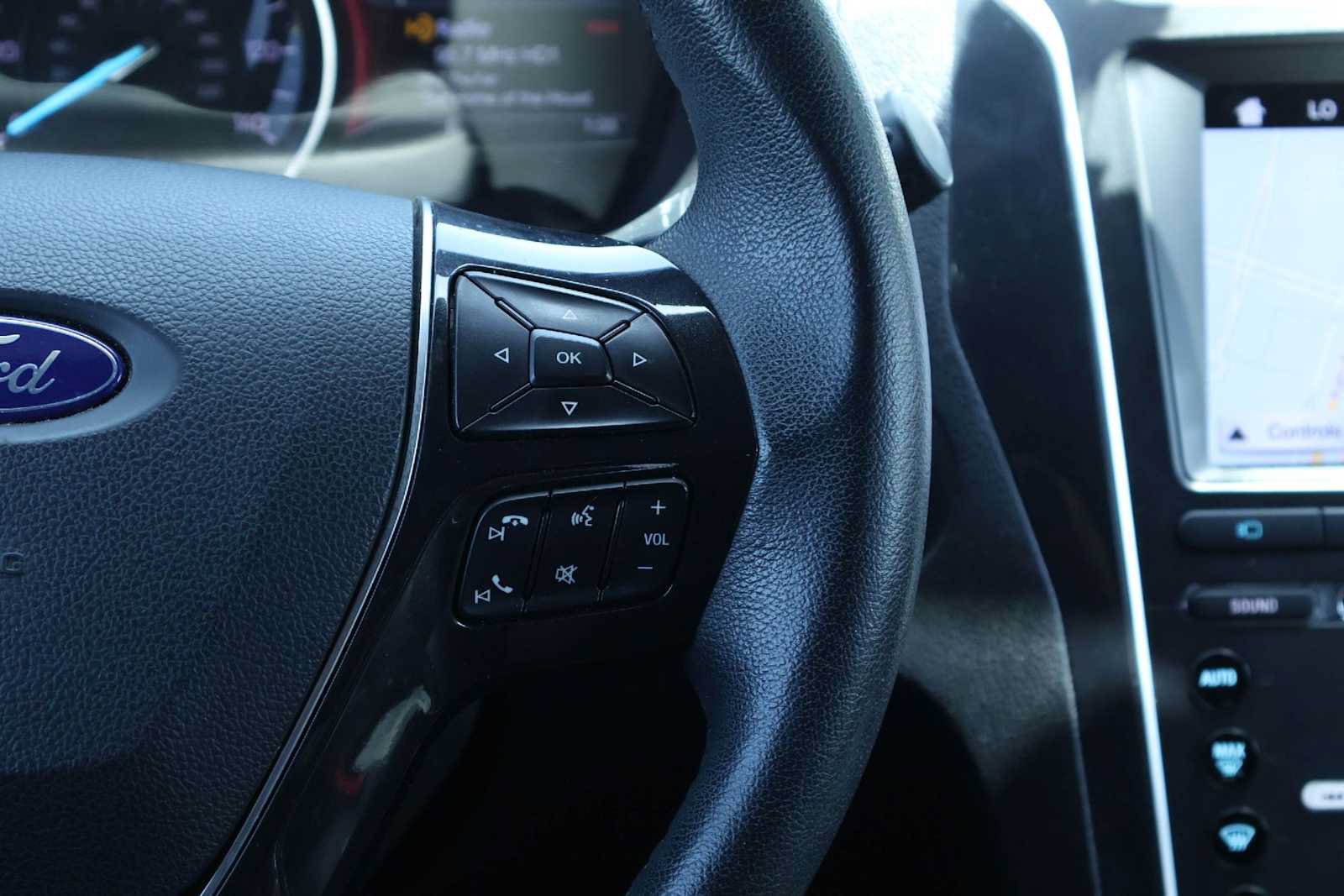 Used 2017 Ford Explorer Limited FWD image 23
