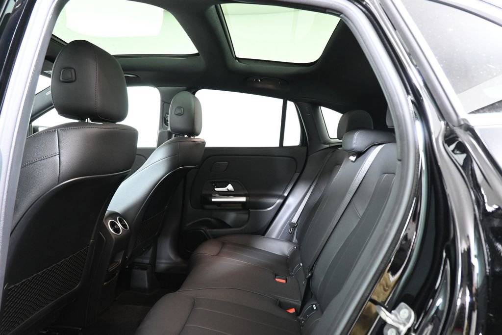 Certified 2026 Mercedes-Benz GLA 250 4MATIC image 33