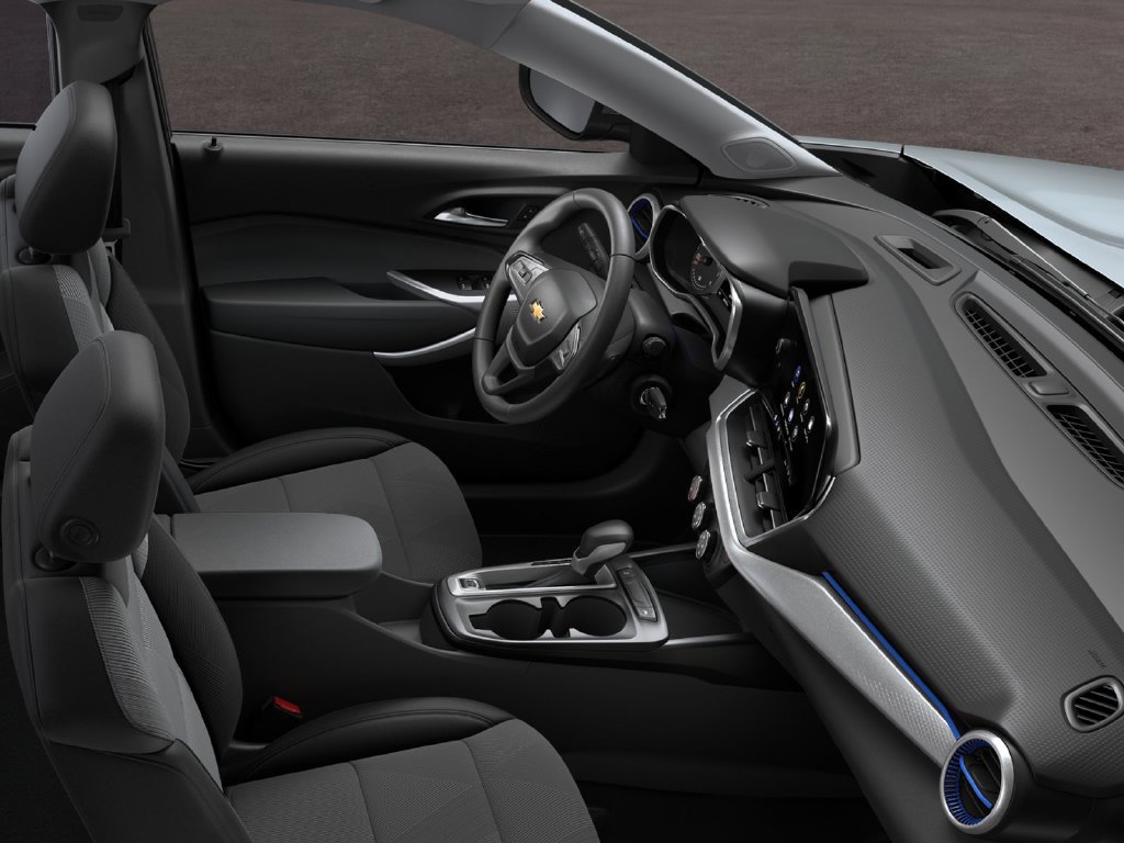 New 2026 Chevrolet Trax LS w/ LS Convenience Package FWD image 16