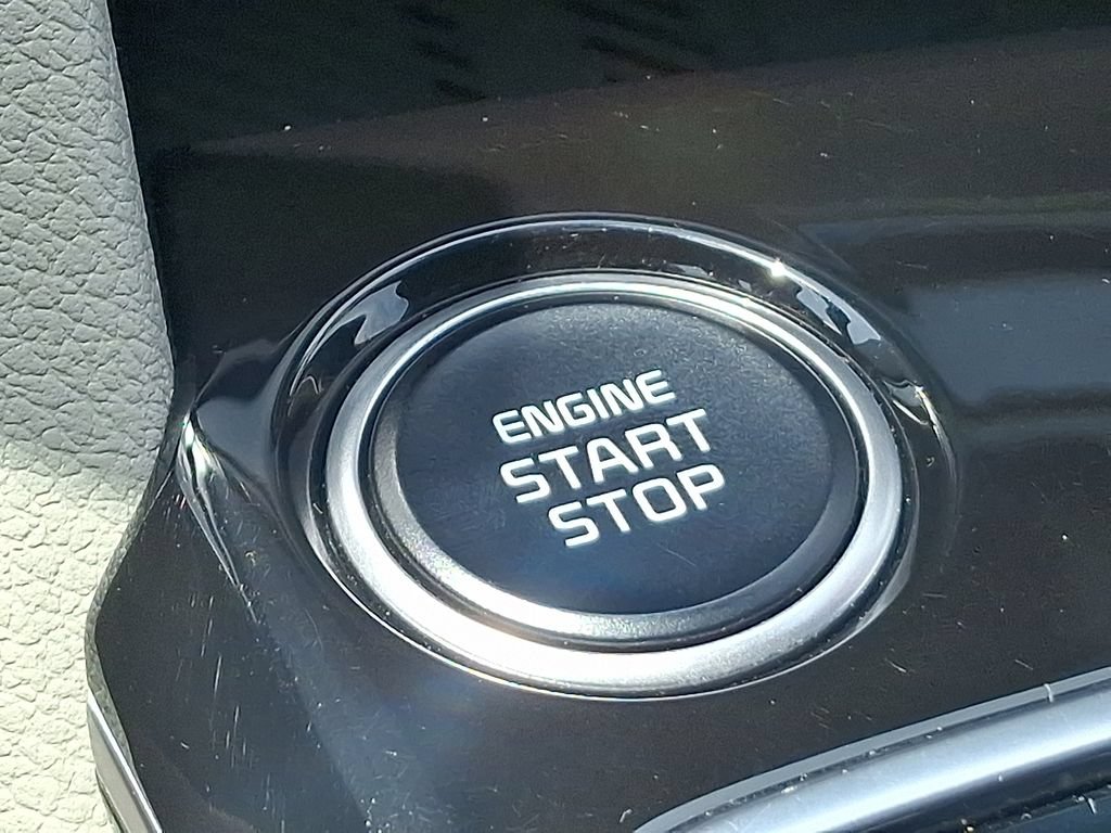 Used 2023 Kia Sportage EX FWD image 25
