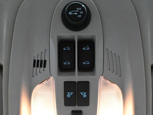 Used 2016 Chevrolet Equinox LTZ w/ Enhanced Convenience Package image 33