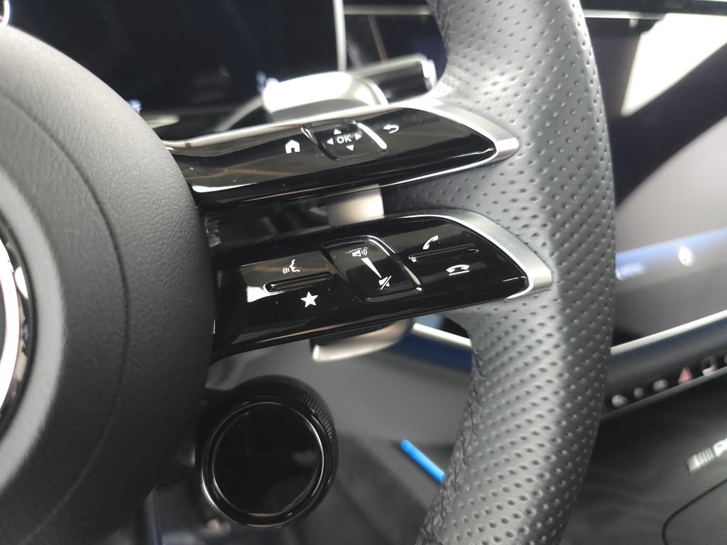 Used 2025 Mercedes-Benz E 53 AMG e 4MATIC Sedan image 13