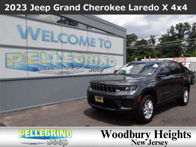 Certified 2023 Jeep Grand Cherokee Laredo X image 1