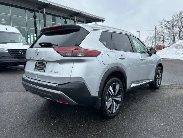 Used 2022 Nissan Rogue SL w/ SL Premium Package image 7