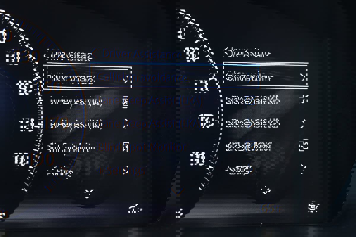 Used 2019 Jaguar XJ L Portfolio image 20