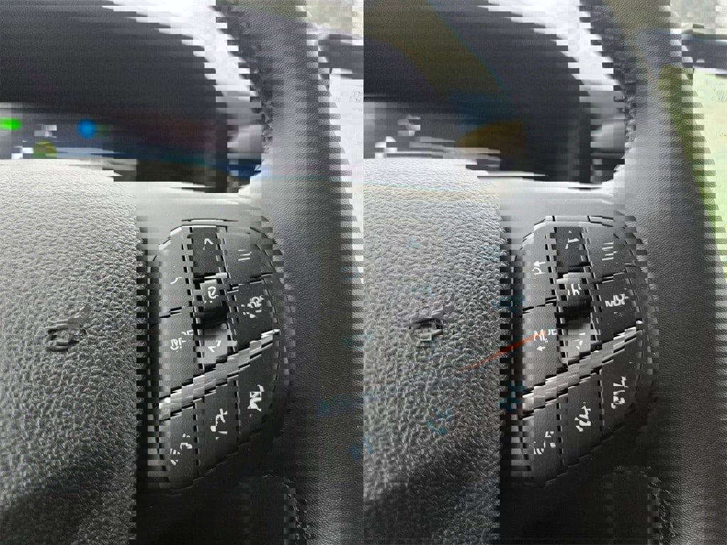 New 2026 Ford Maverick Lariat w/ 4K Tow Package image 18