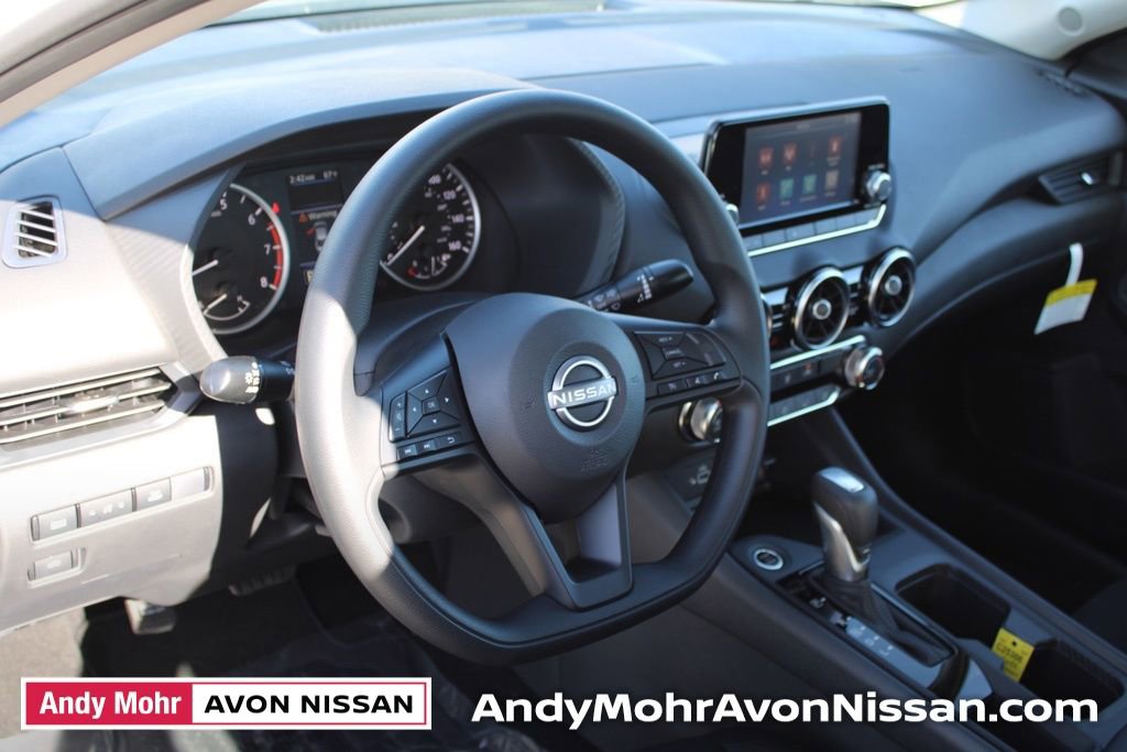 New 2025 Nissan Sentra S image 9
