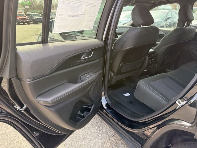 New 2026 Jeep Grand Cherokee Laredo X image 11