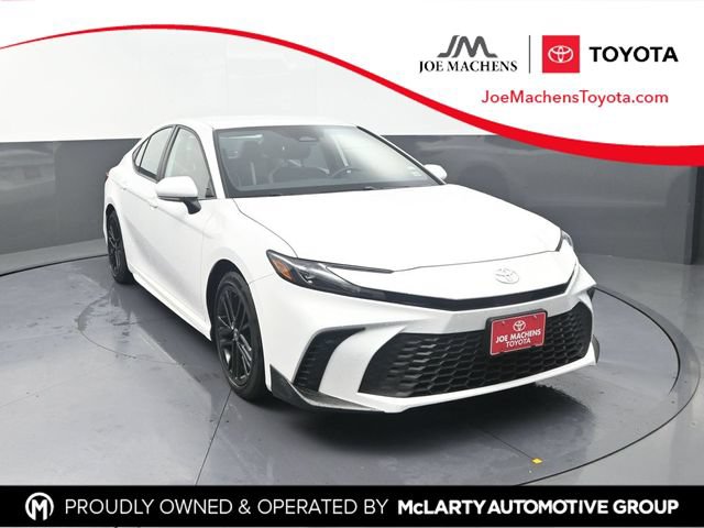 Used 2026 Toyota Camry SE FWD 360° Tour