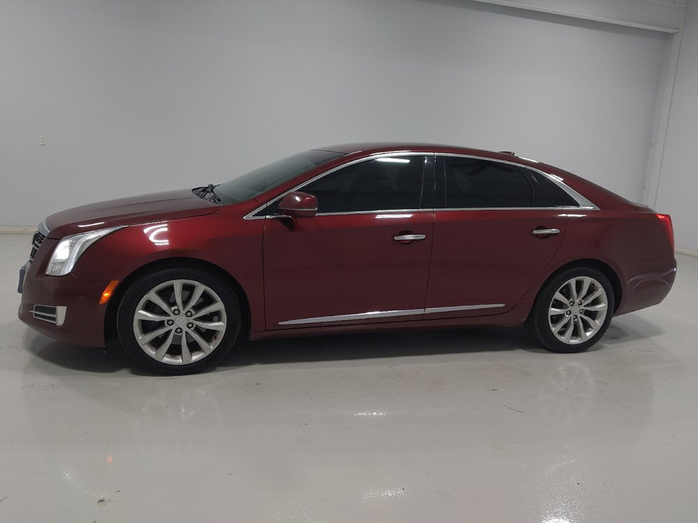Used 2017 Cadillac XTS Luxury FWD image 2