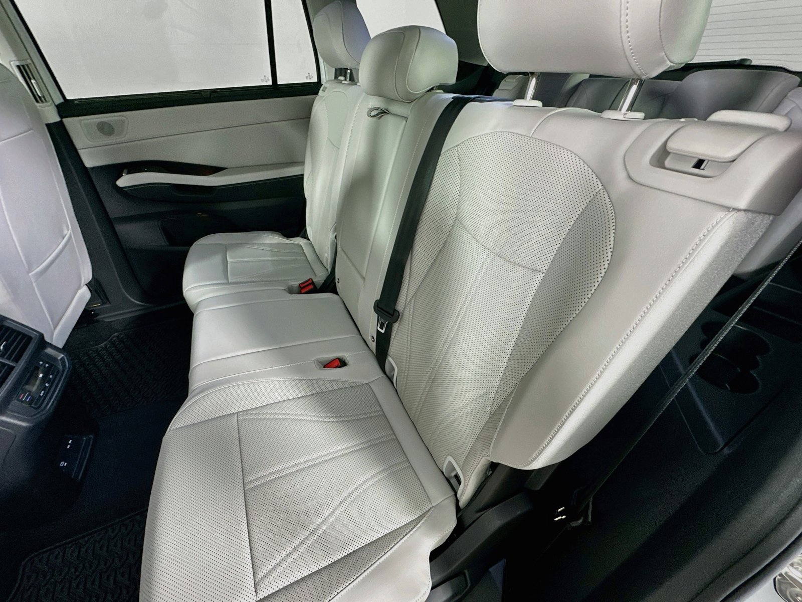New 2027 Volkswagen Atlas SE AWD/4WD image 34