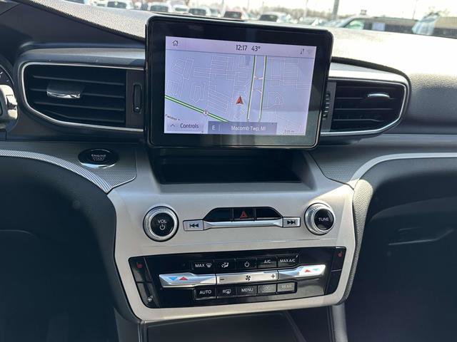 Used 2023 Ford Explorer XLT w/ Equipment Group 202A AWD/4WD image 20