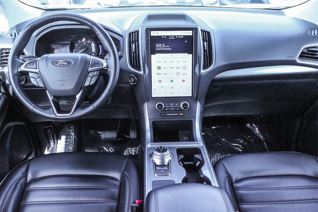 Used 2024 Ford Edge SEL image 16