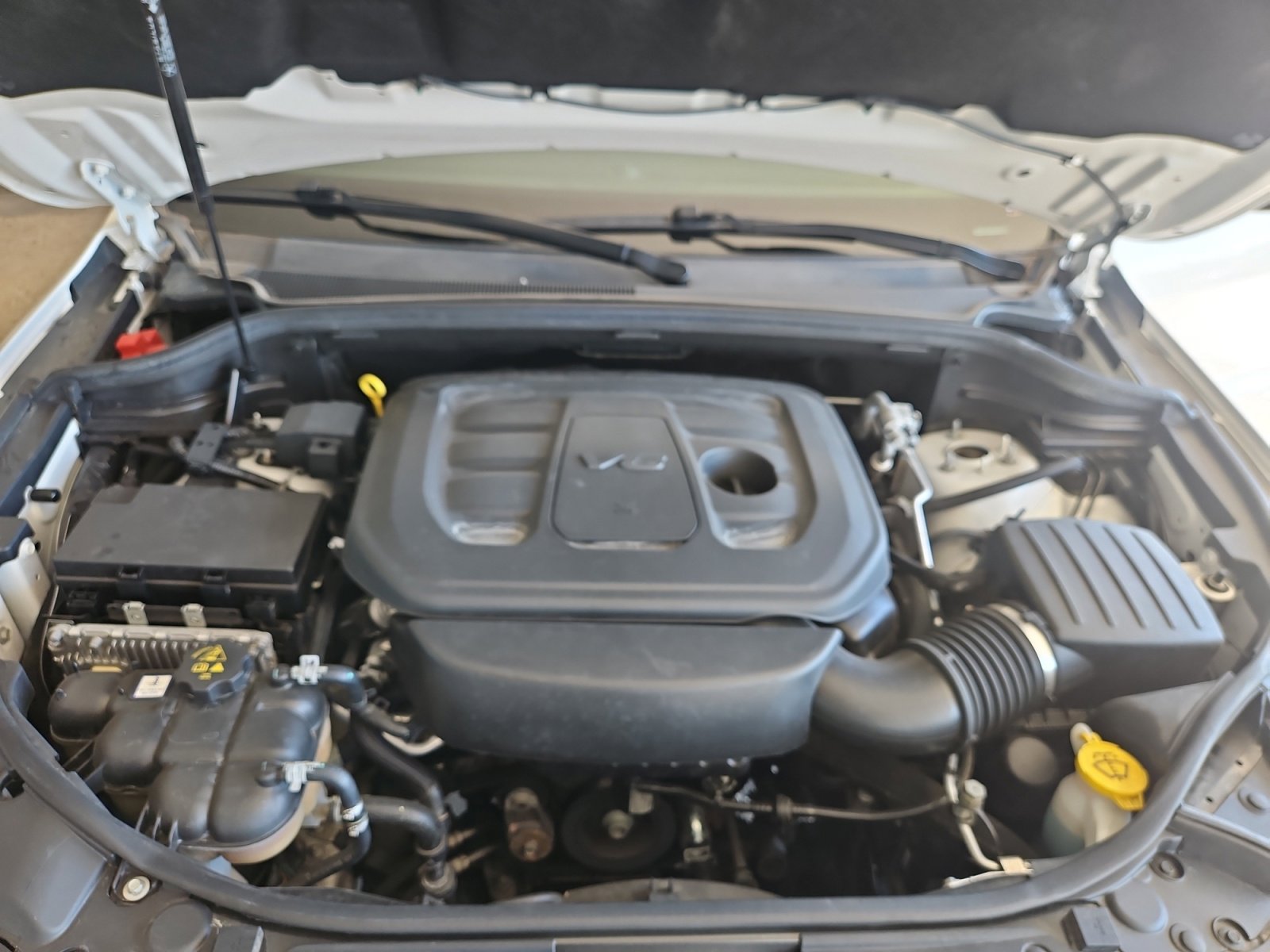 Used 2019 Jeep Grand Cherokee Laredo image 21