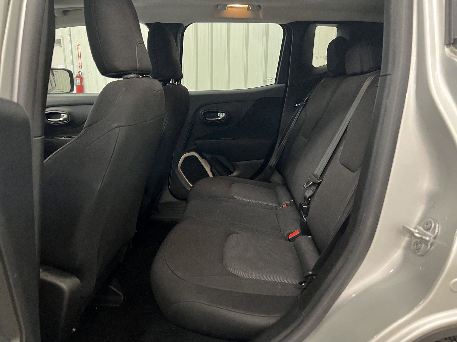 Used 2017 Jeep Renegade Sport w/ Power & Air Group image 32