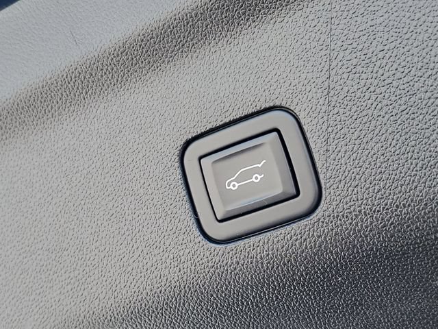 Used 2024 Cadillac Escalade Premium Luxury w/ LPO, Floor Liner Package AWD/4WD image 43