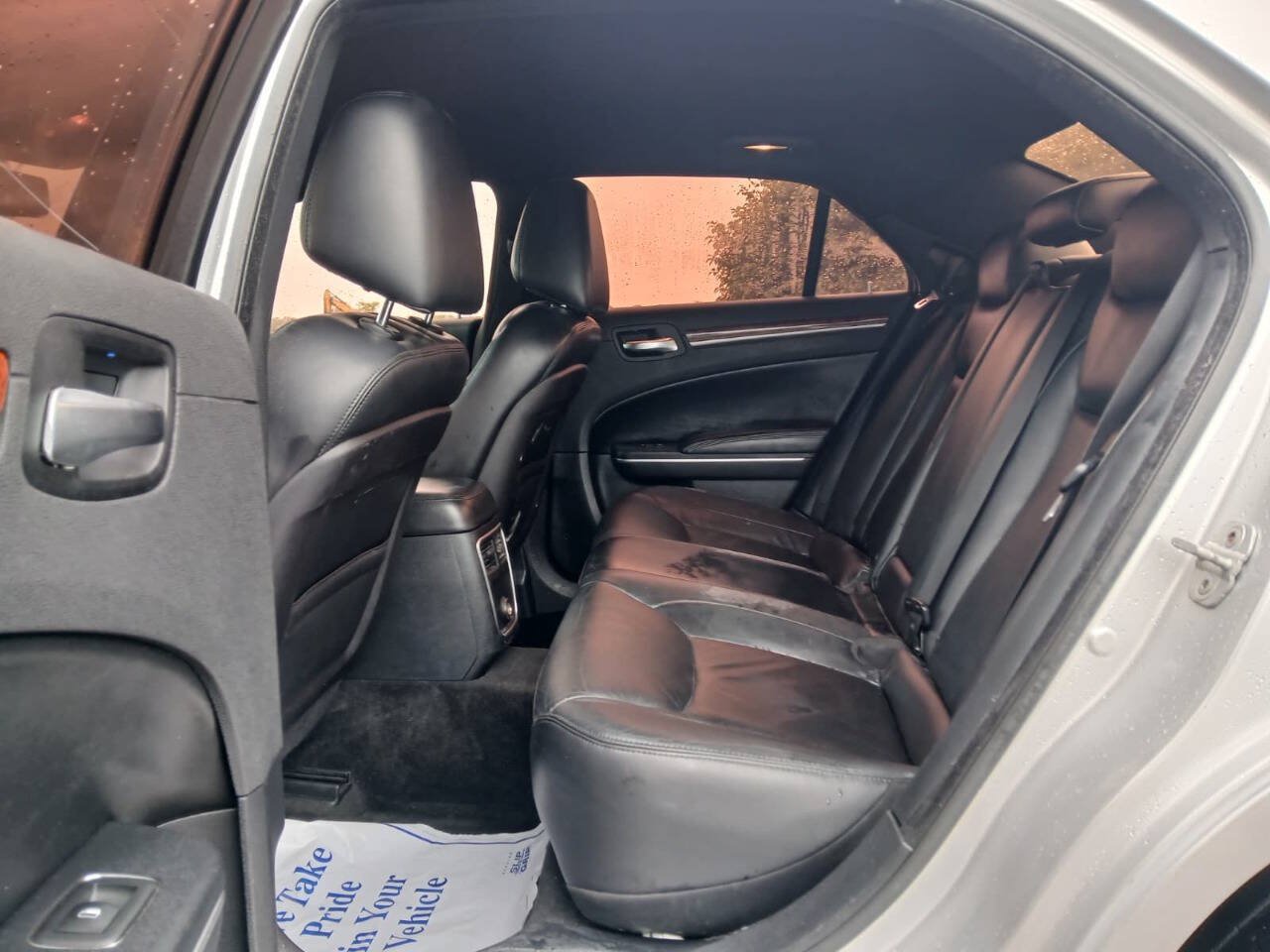 Used 2012 Chrysler 300 Limited RWD image 16